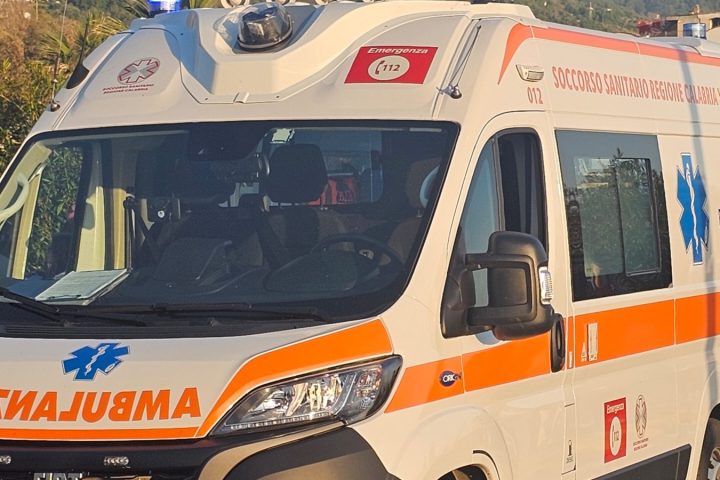 Auto coinvolte in incidente sulla Statale 107 a Spezzano Sila