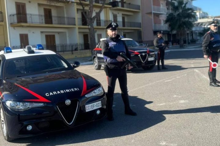 Tentato omicidio a Schiavonea: fermato 28enne algerino dopo una violenta aggressione