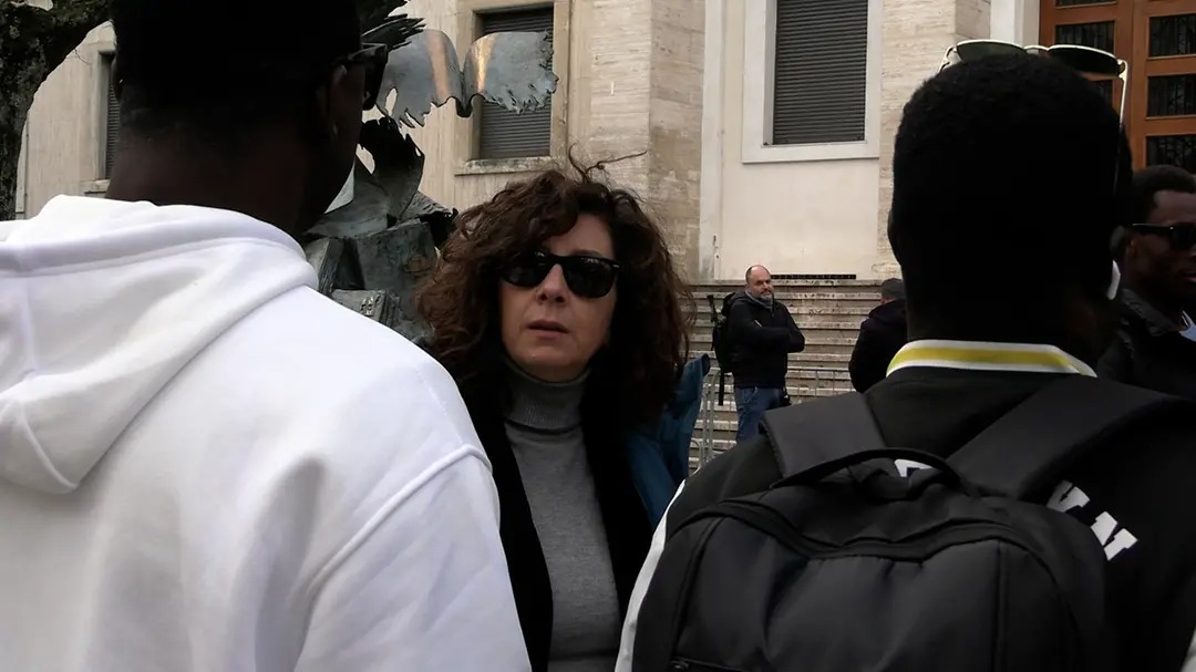 Commissione Territoriale di Crotone al collasso: sette operatori per due regioni e mille richiedenti asilo in attesa